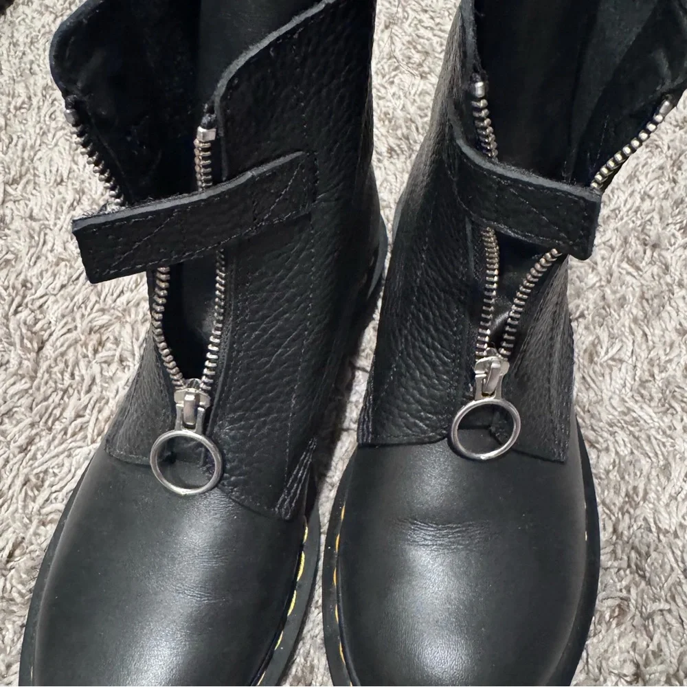 Dr. Martens womens 1460 Pascal Front Zip Leather Boots - Picture 2 of 6